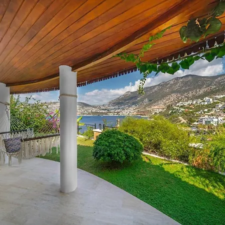 Secluded Luxury With Fabulous Sea Views Yesil Kelebek Villa
