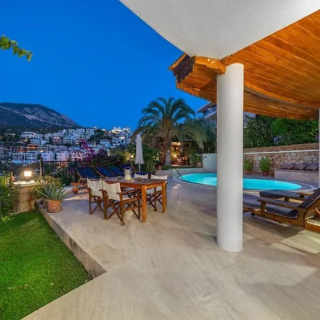Secluded Luxury With Fabulous Sea Views Yesil Kelebek
