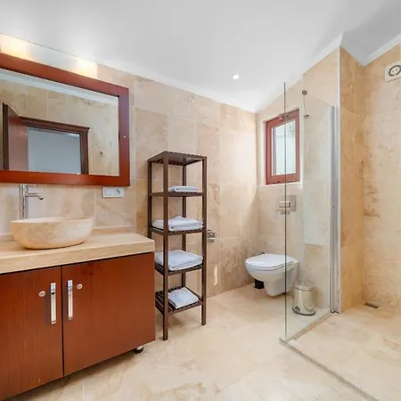 Secluded Luxury With Fabulous Sea Views Yesil Kelebek Villa *